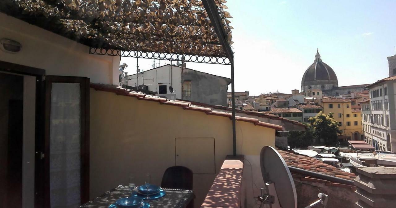 La Terrazza Di San Lorenzo Florence Luaran gambar
